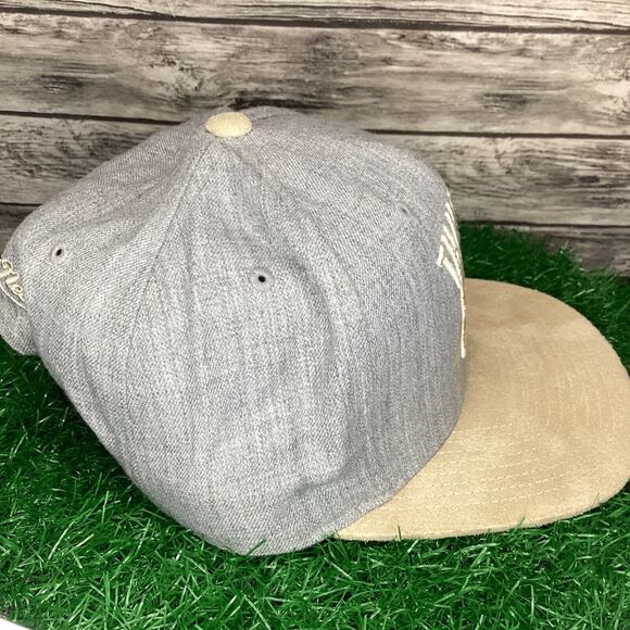 Oklahoma City Thunder Hat Cap Gray Adjustable Mitchell & Ness NBA Basketball - Picture 2 of 6